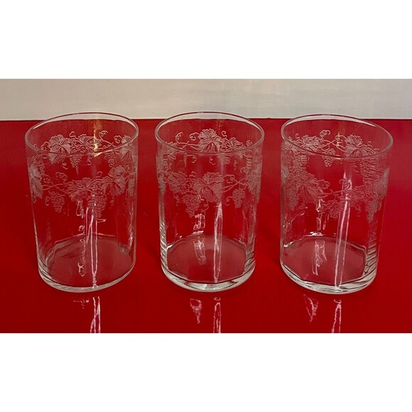 Vintage Grape Etch Tumbler (s) LOT OF 3 Vine Leaf Optic Crystal - Picture 3 of 9